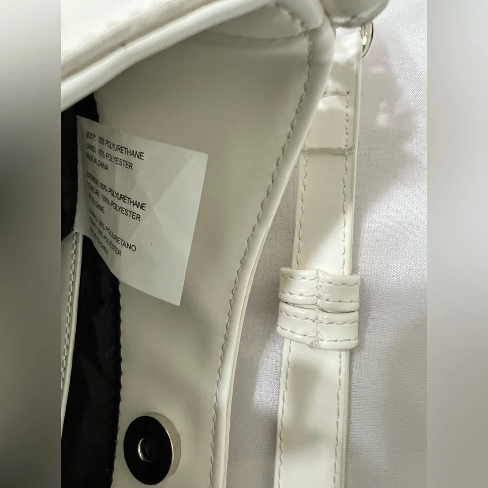 Steve Madden White Half Moon Crescent Chain Accent Y2K Shoulder Purse